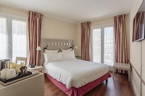 Grand Tonic Hotel Biarritz image 45